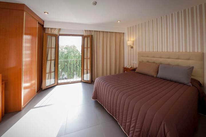 Room 17 of 52