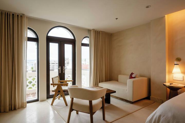Room 29 of 62