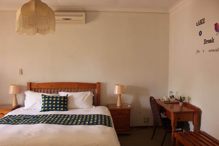 Room 170 of 288