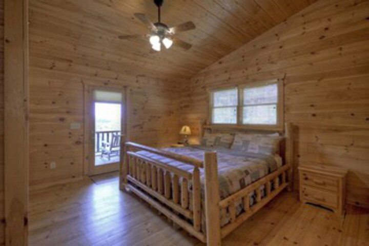 Room 18 of 25