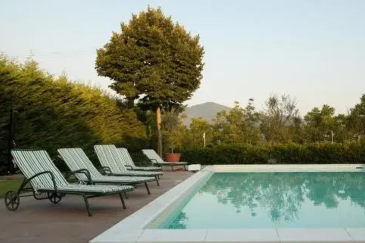 Pool 9 of 9