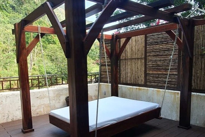 Terrace/Patio 4 of 10