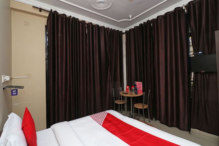 Room 15 of 25