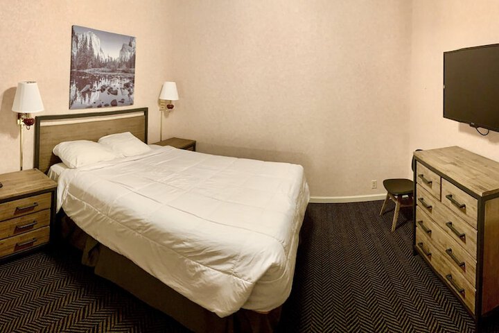 Room 11 of 81