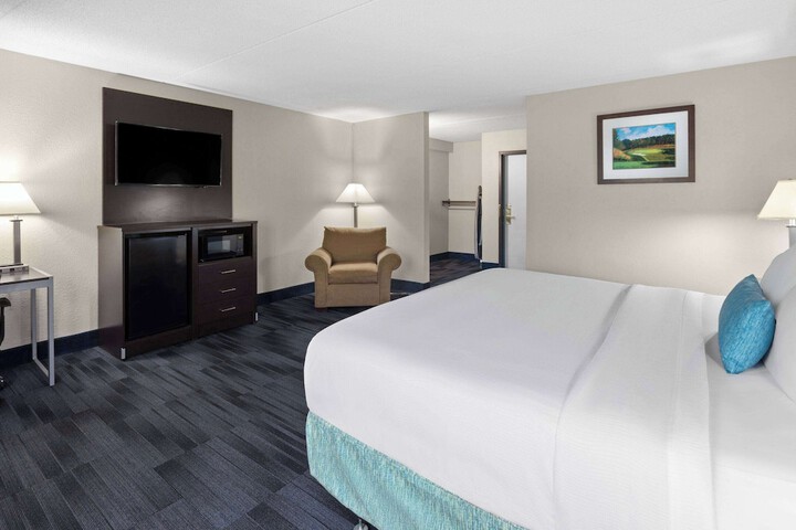 Room 21 of 52