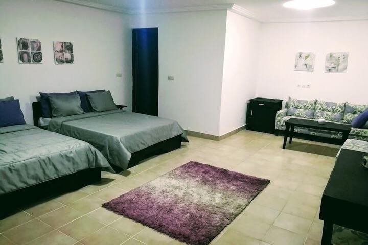 Room 3 of 16
