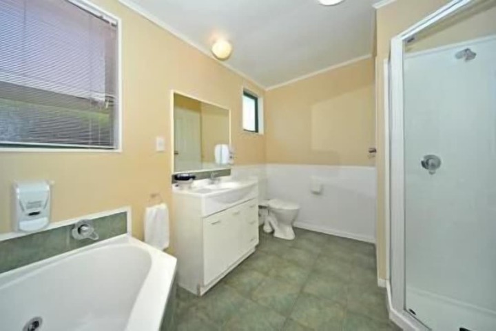 Clean Restrooms