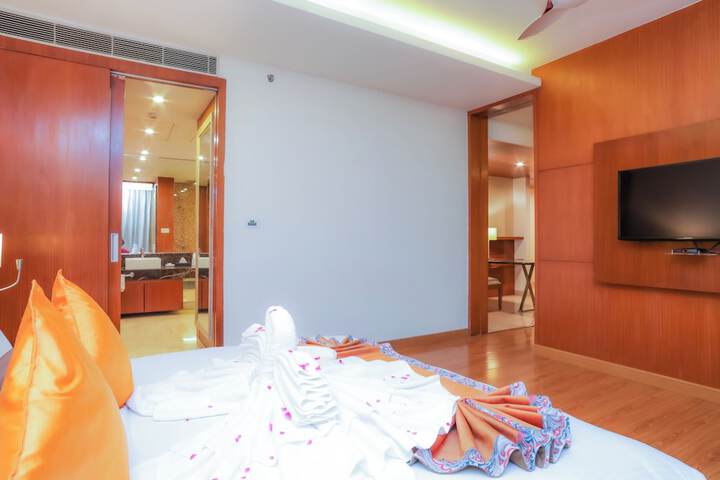 Room 35 of 113