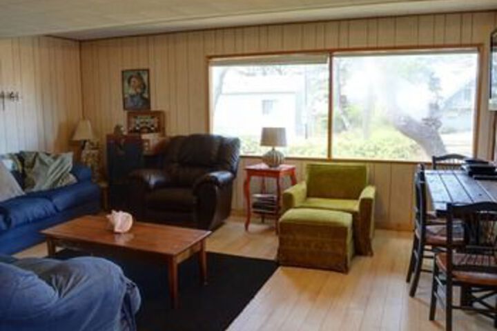 Exterior of The at the Beach 2 Br home by RedAwning