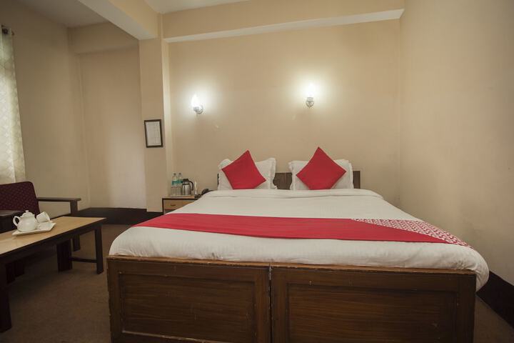 Room 13 of 23