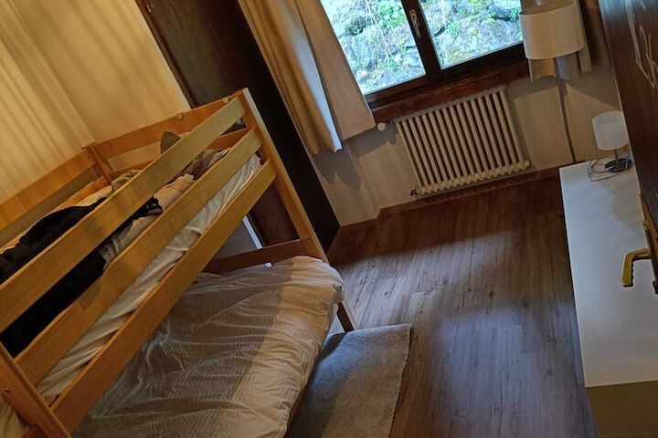 Room 7 of 23