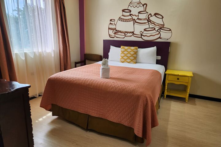 Room 11 of 26