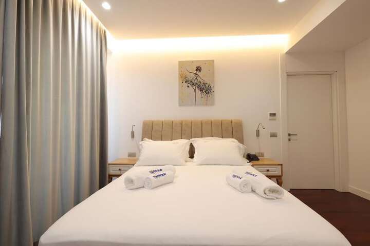 Room 29 of 107