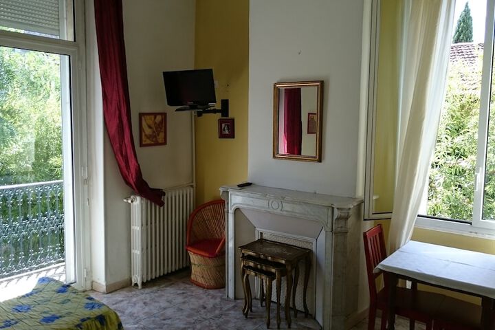 Room 26 of 43