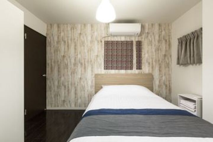 Room 134 of 182
