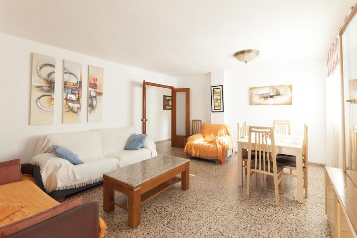 Room 4 of 22