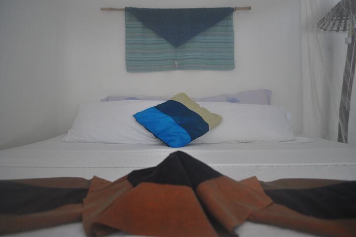 Room 11 of 79