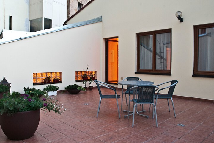 Terrace/Patio 38 of 39