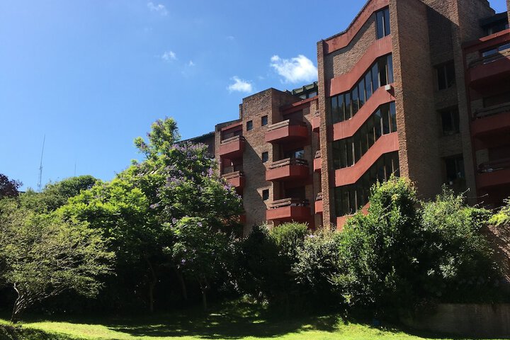 Hotel Exterior 52 of 60
