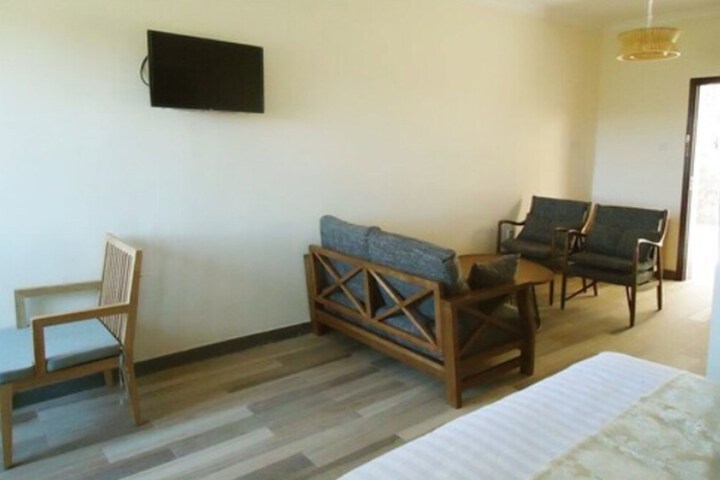 Room 20 of 25