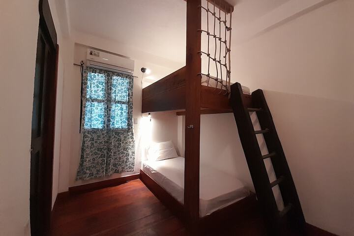 Room 14 of 49