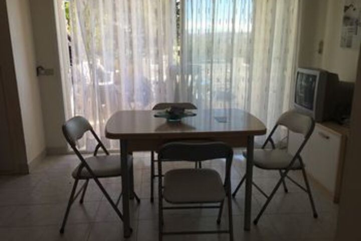 Room 255 of 309