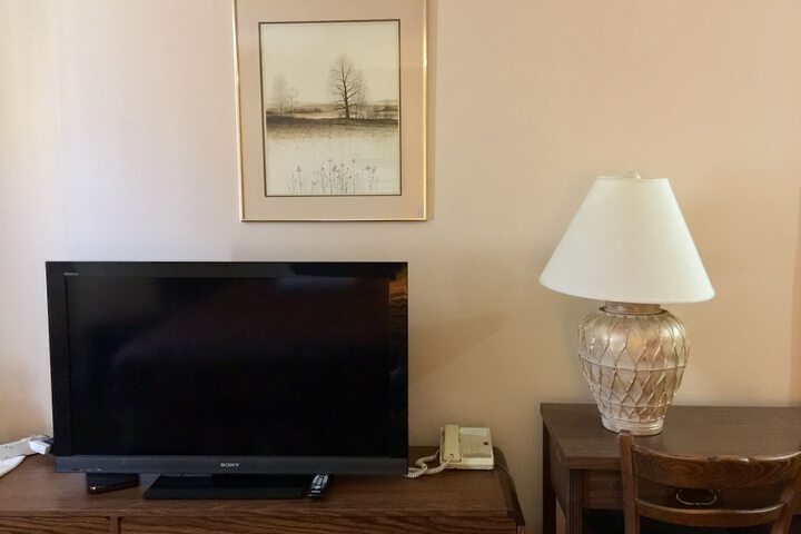 Room 21 of 38