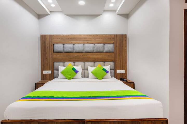Room 29 of 54