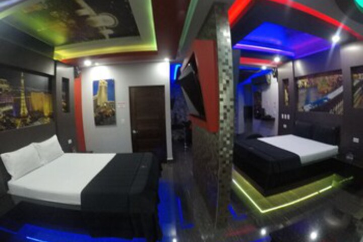 Room 61 of 78