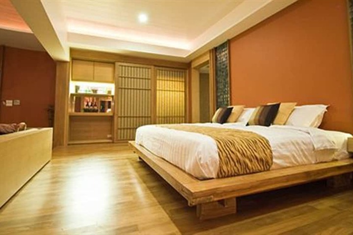 Room 20 of 66