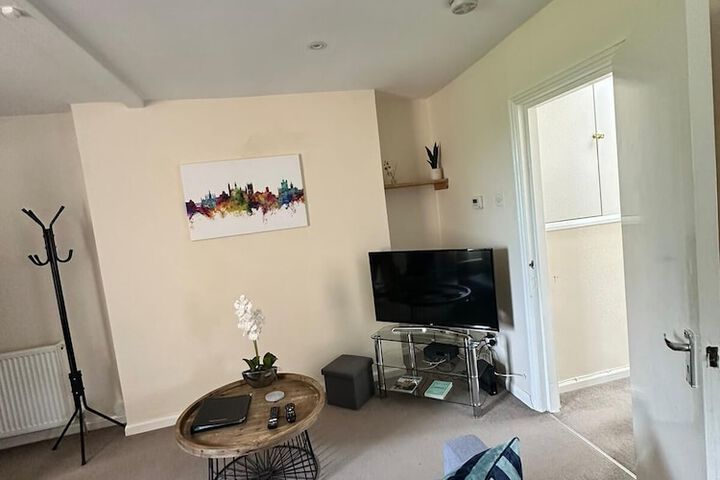 Room 5 of 27