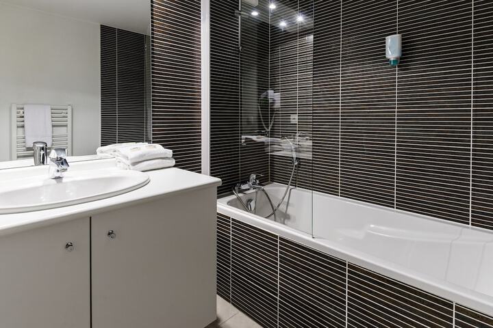 Clean Restrooms