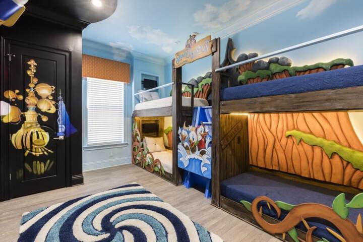 Room 4 of 39