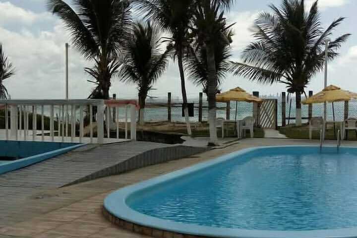 Pool 7 of 14