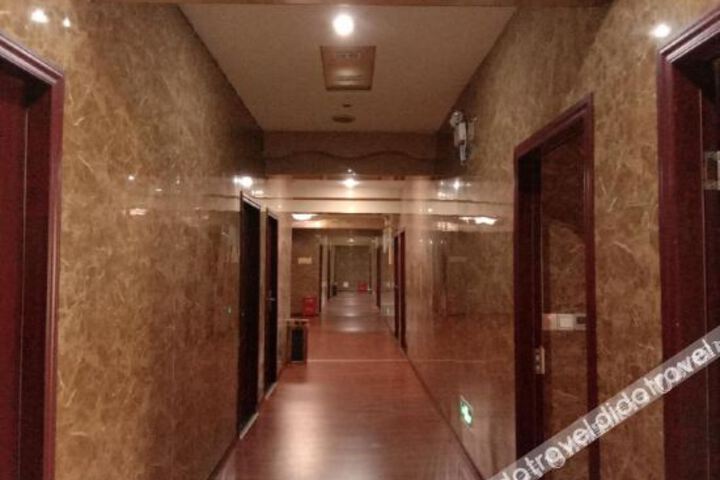 Hotel Interior 7 of 22