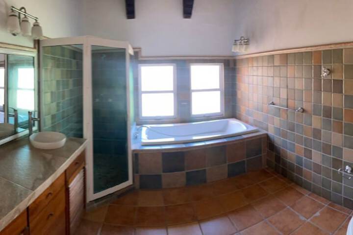 Room 12 of 29