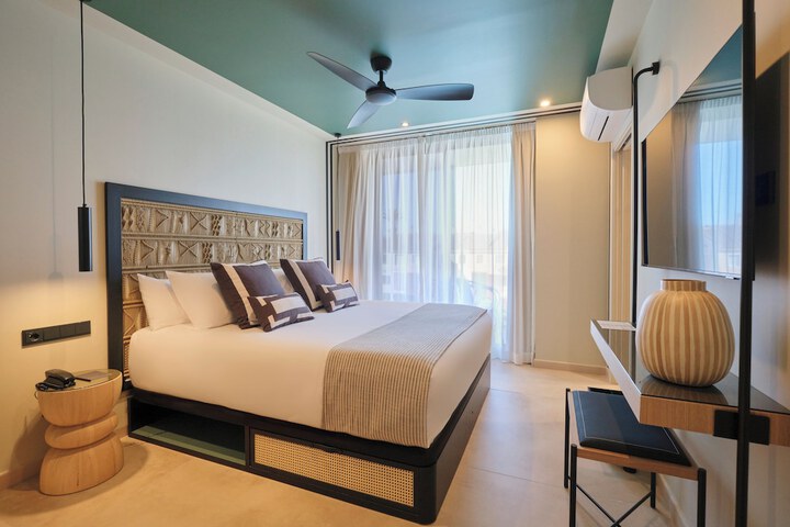 Room 14 of 41