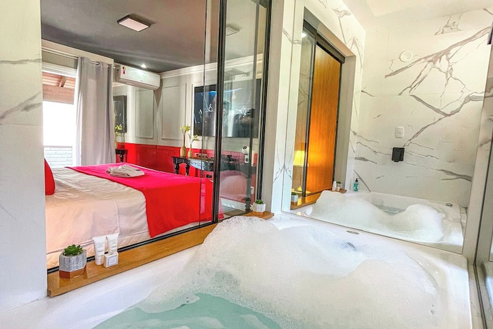 Room 61 of 107