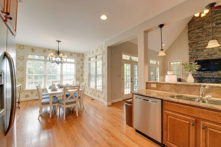 Waterfront Sherrills Ford Home w / Pool & Boat Dock