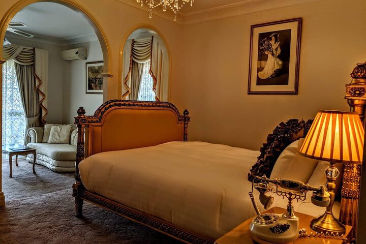 Room 7 of 29