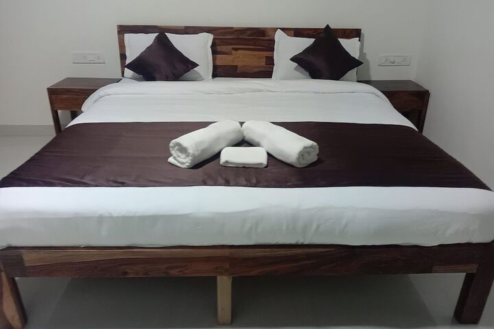 Room 14 of 40