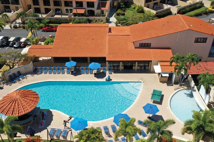 Pool 17 of 33