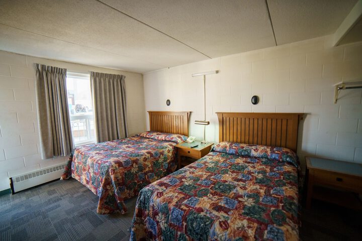 Room 3 of 21