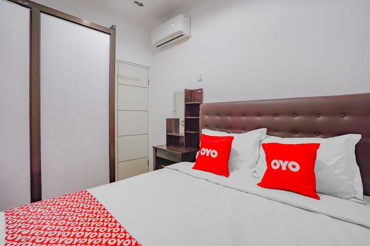 Room 8 of 22