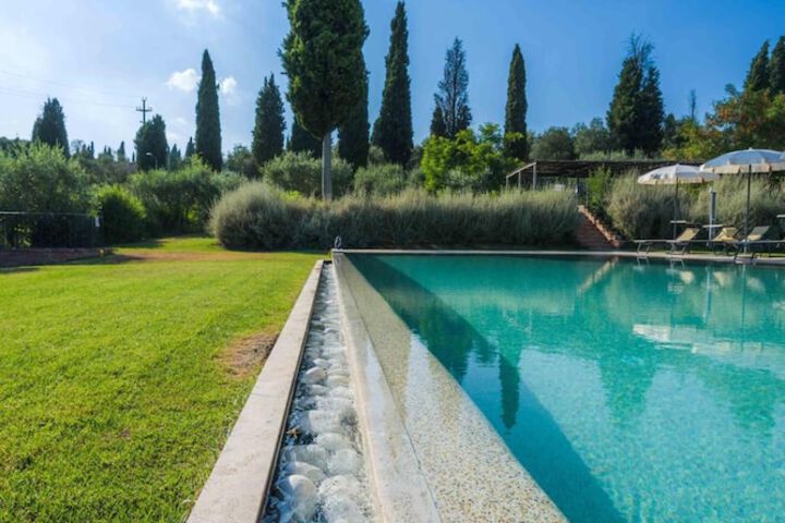 Pool Hotel