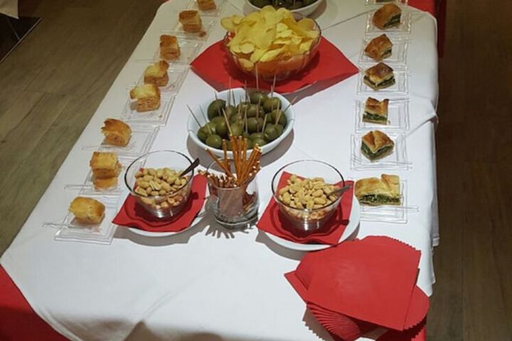 Dining 18 of 26
