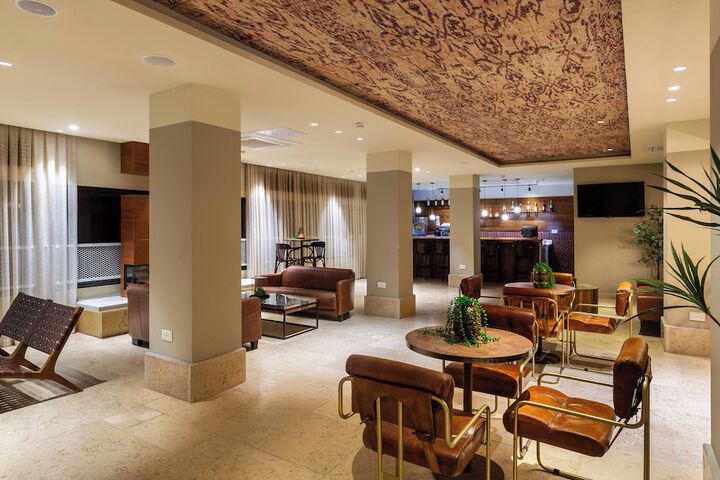 Hotel Interior 11 of 97