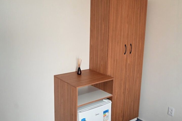 Room 2 of 41