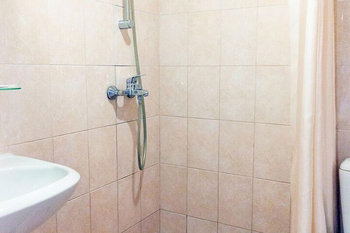 Room 113 of 154