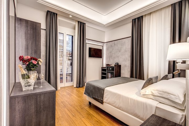 Room 10 of 79